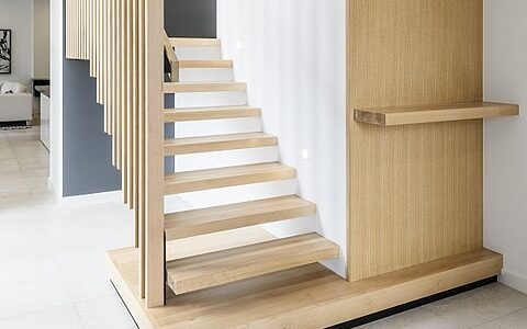 پله‌های چوبی طراحی پله مدرن